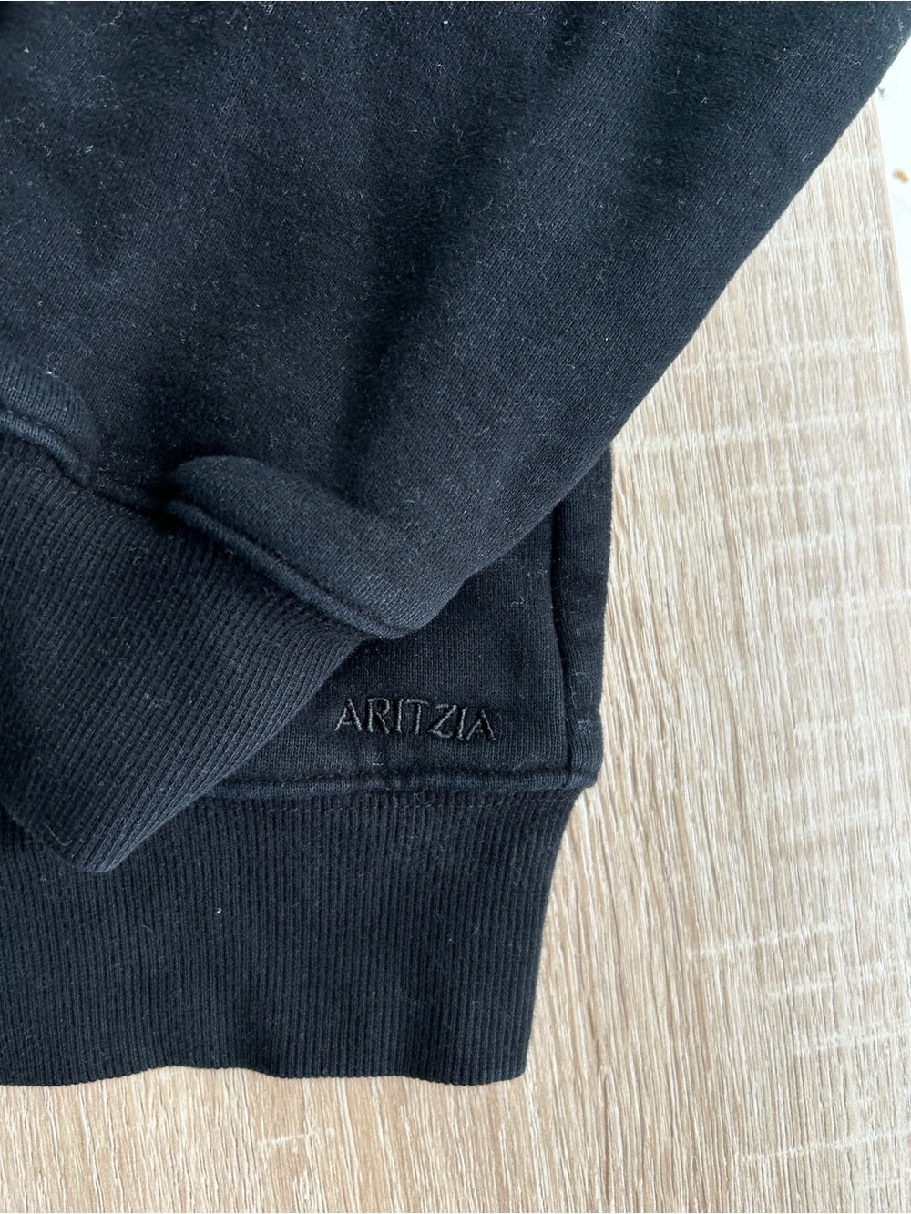Aritzia Cozy Fleece Zip Up Hoodie Black S  Small - Picture 4 of 5